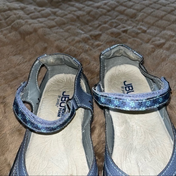 Floral jambu shoes - Picture 4 of 9